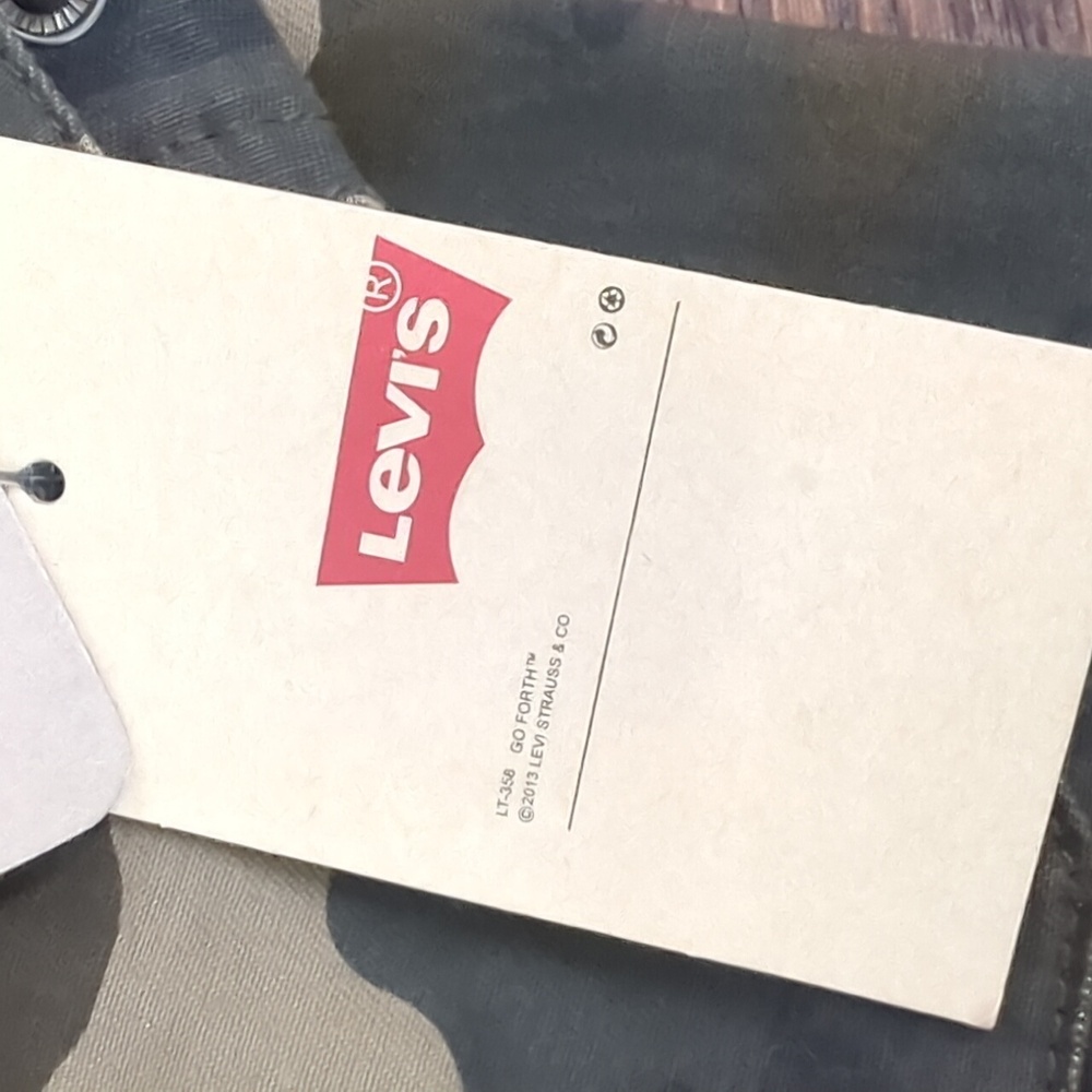 LEVI'S I NWT Green Camo Camouflage Zip-Front Fishtail Anorak Hooded Jacket, S - Picture 6 of 16